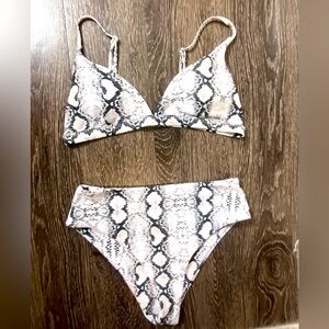 Snakeskin Print Swimsuit Bikini Size Medium